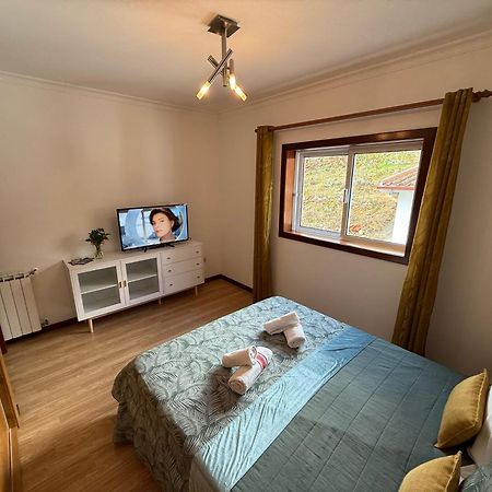 Cerdeirinhas De Basto "Piso Q 4" Apartment Canedo de Basto Luaran gambar