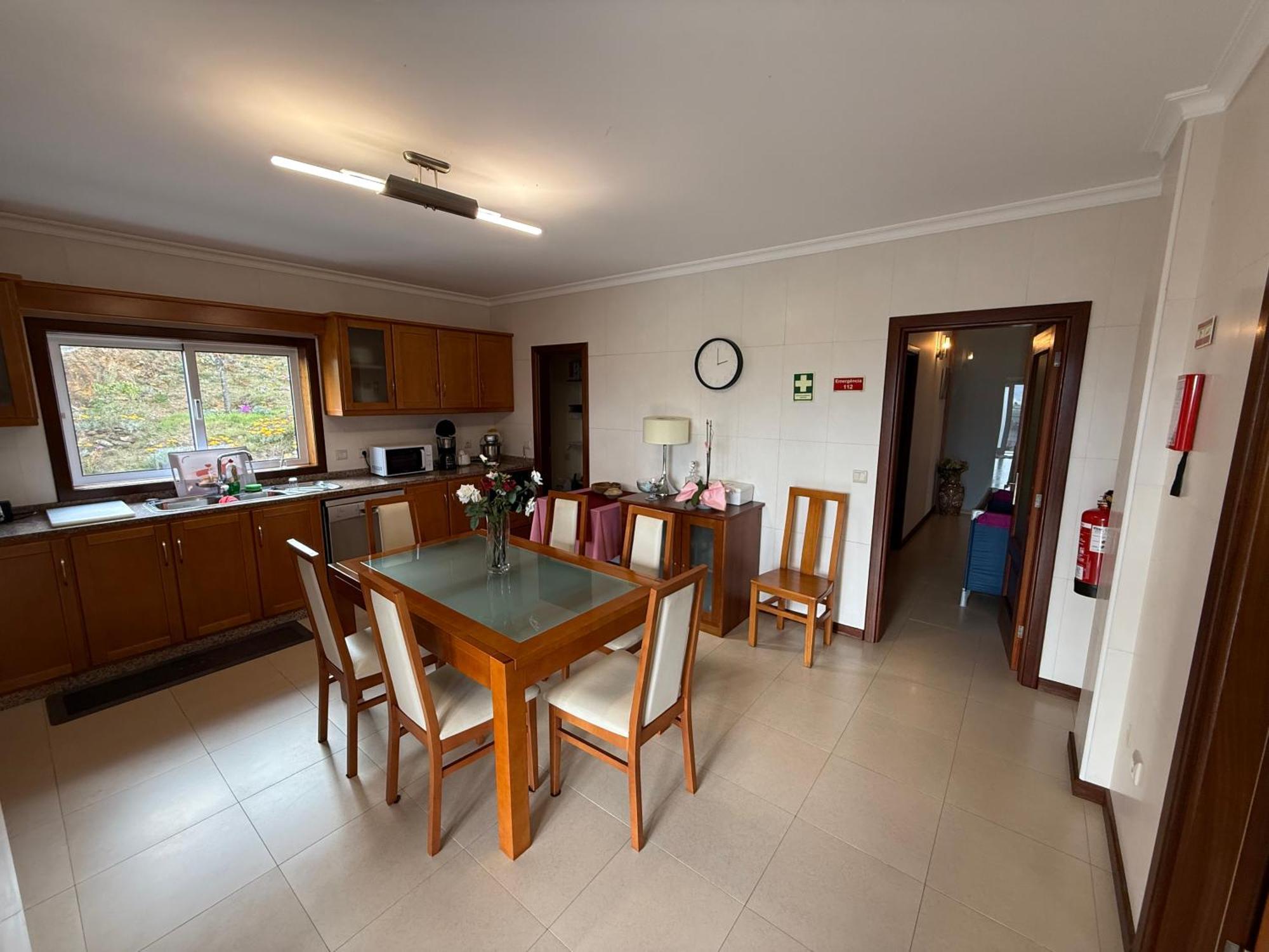 Cerdeirinhas De Basto "Piso Q 4" Apartment Canedo de Basto Luaran gambar